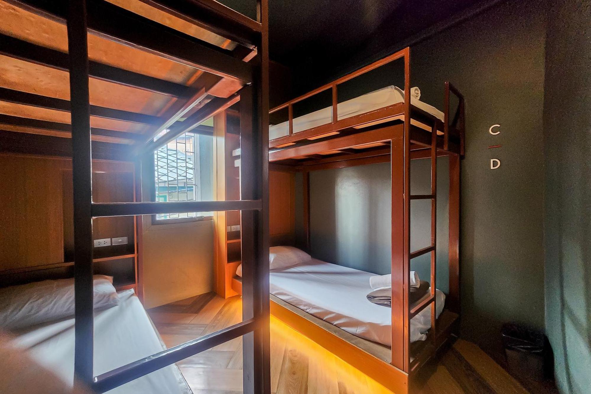 Loftel 22 Hostel Бангкок Екстер'єр фото