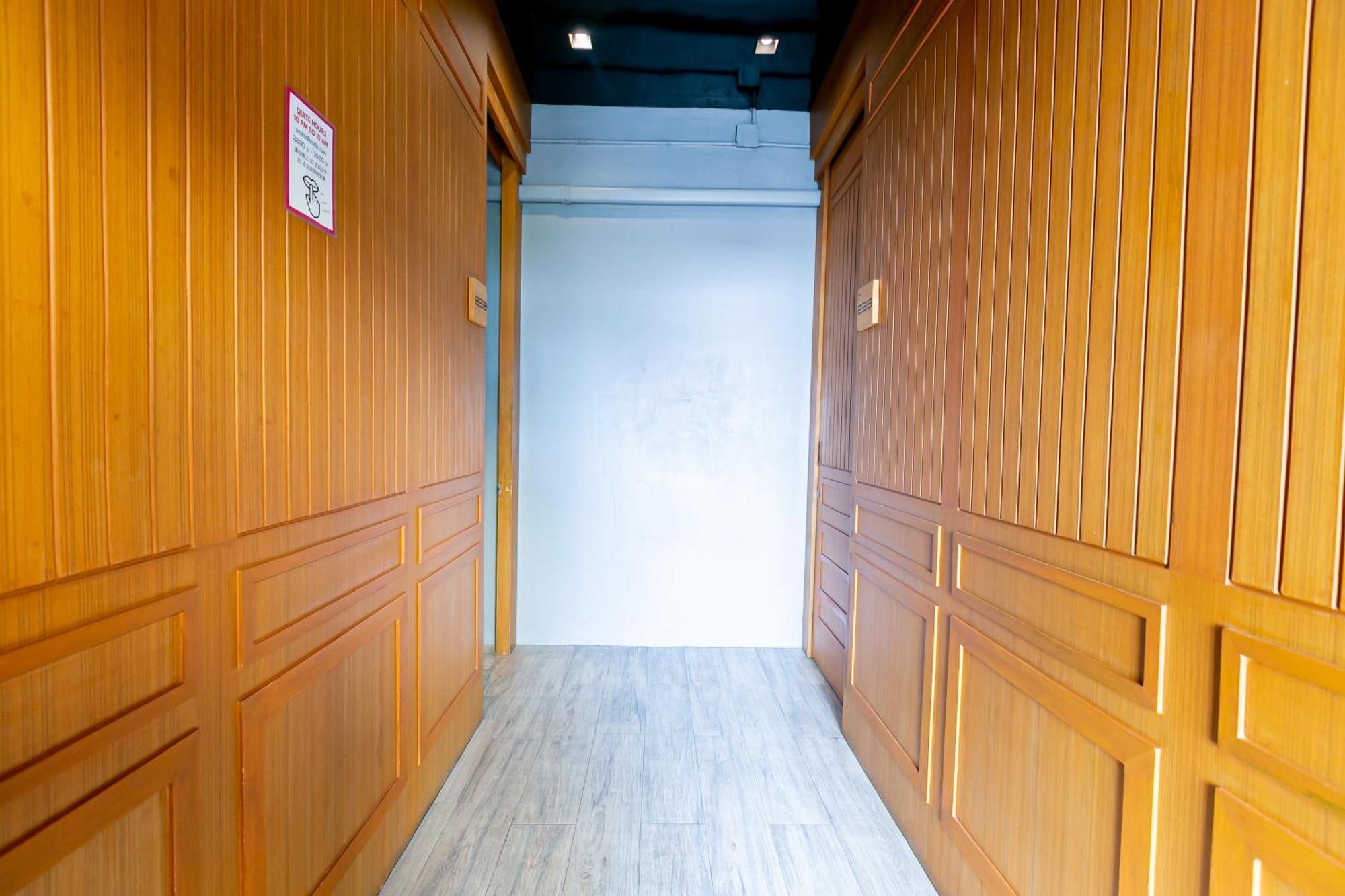 Loftel 22 Hostel Бангкок Екстер'єр фото