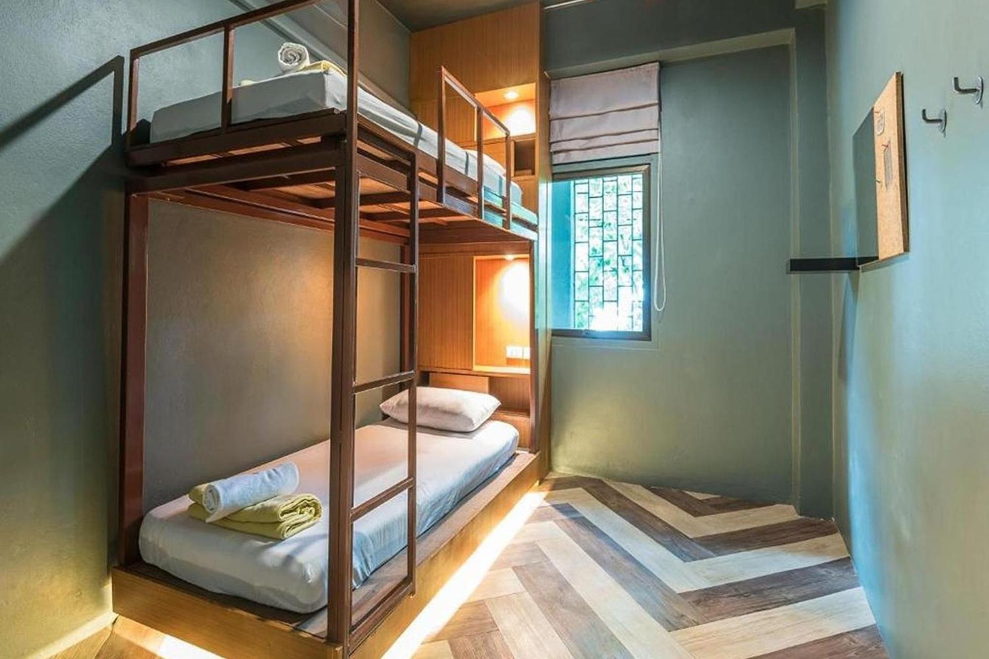 Loftel 22 Hostel Бангкок Екстер'єр фото