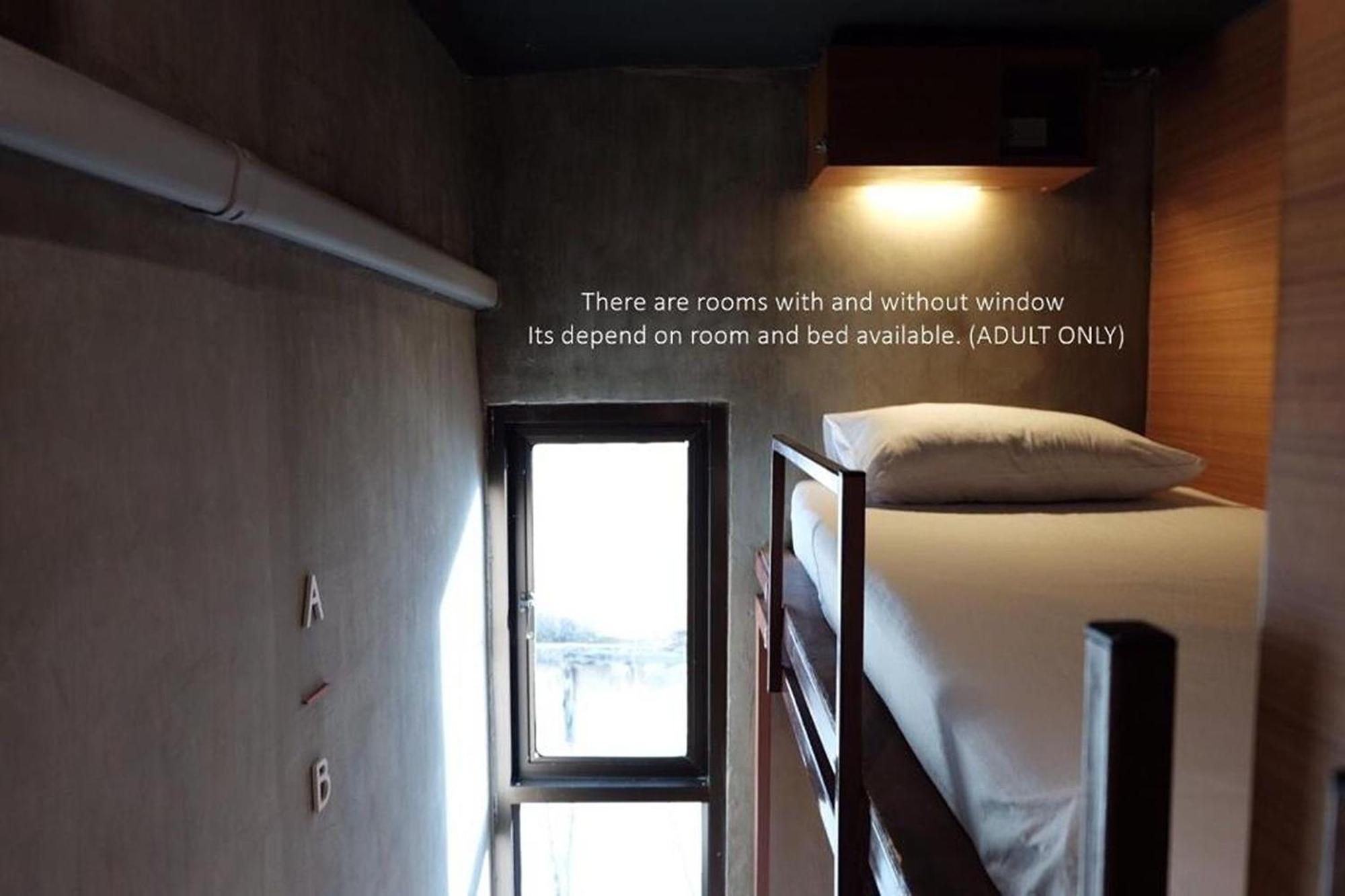 Loftel 22 Hostel Бангкок Екстер'єр фото