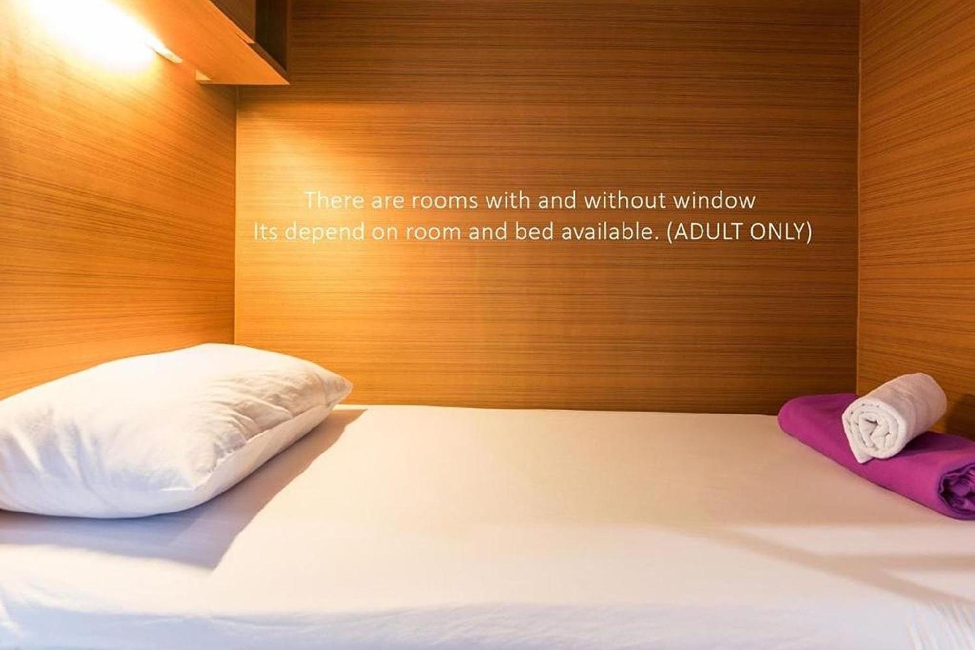 Loftel 22 Hostel Бангкок Екстер'єр фото